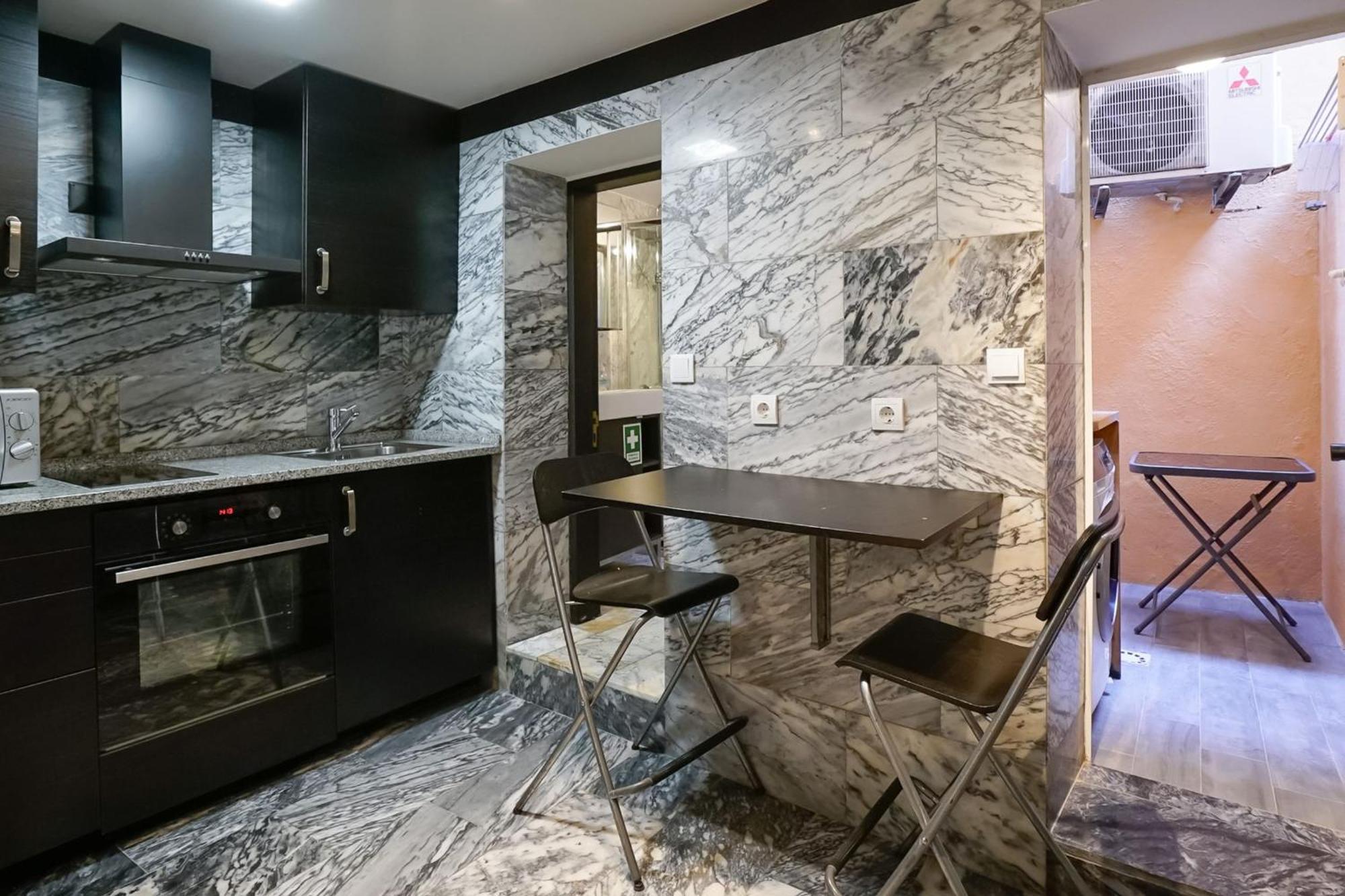 Cosmopolitan Chiado Apartment By Lovelystay ลิสบอน ภายนอก รูปภาพ
