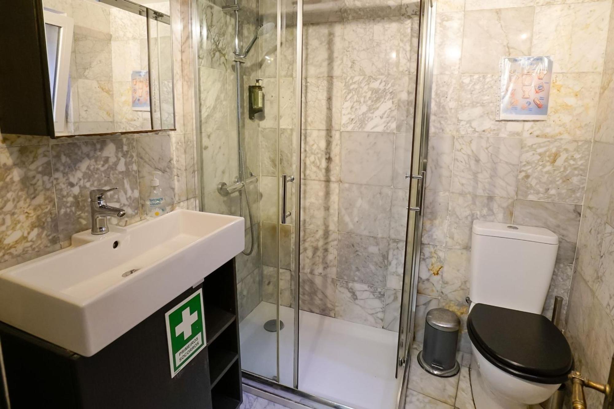 Cosmopolitan Chiado Apartment By Lovelystay ลิสบอน ภายนอก รูปภาพ